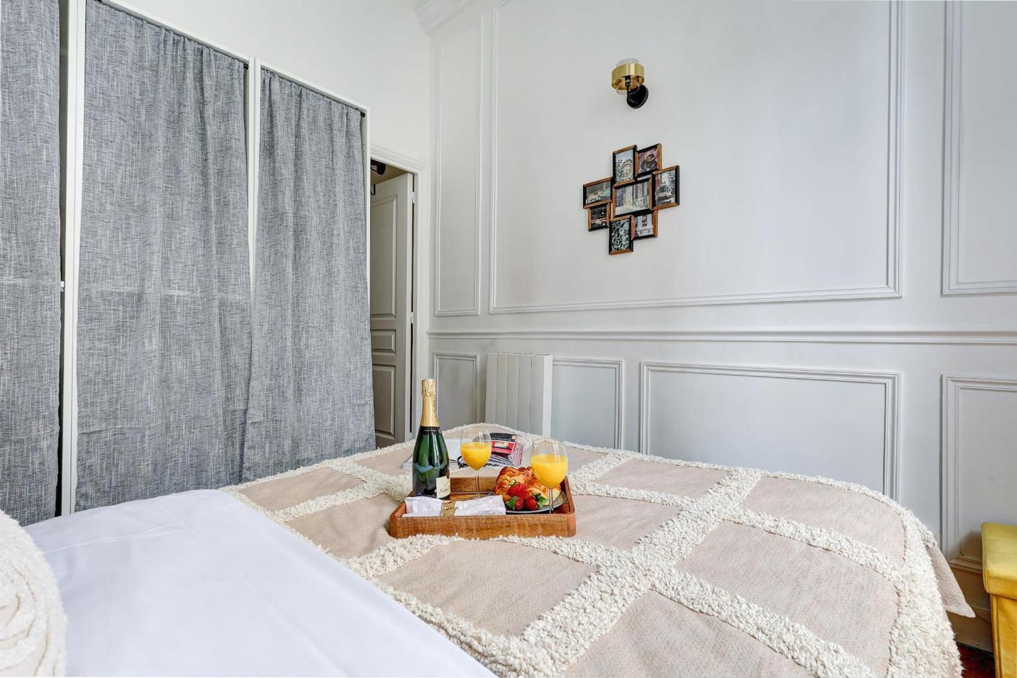 Eiffel Tower & Invalides - 1Br - Cityapartmentstay Paris Extérieur photo