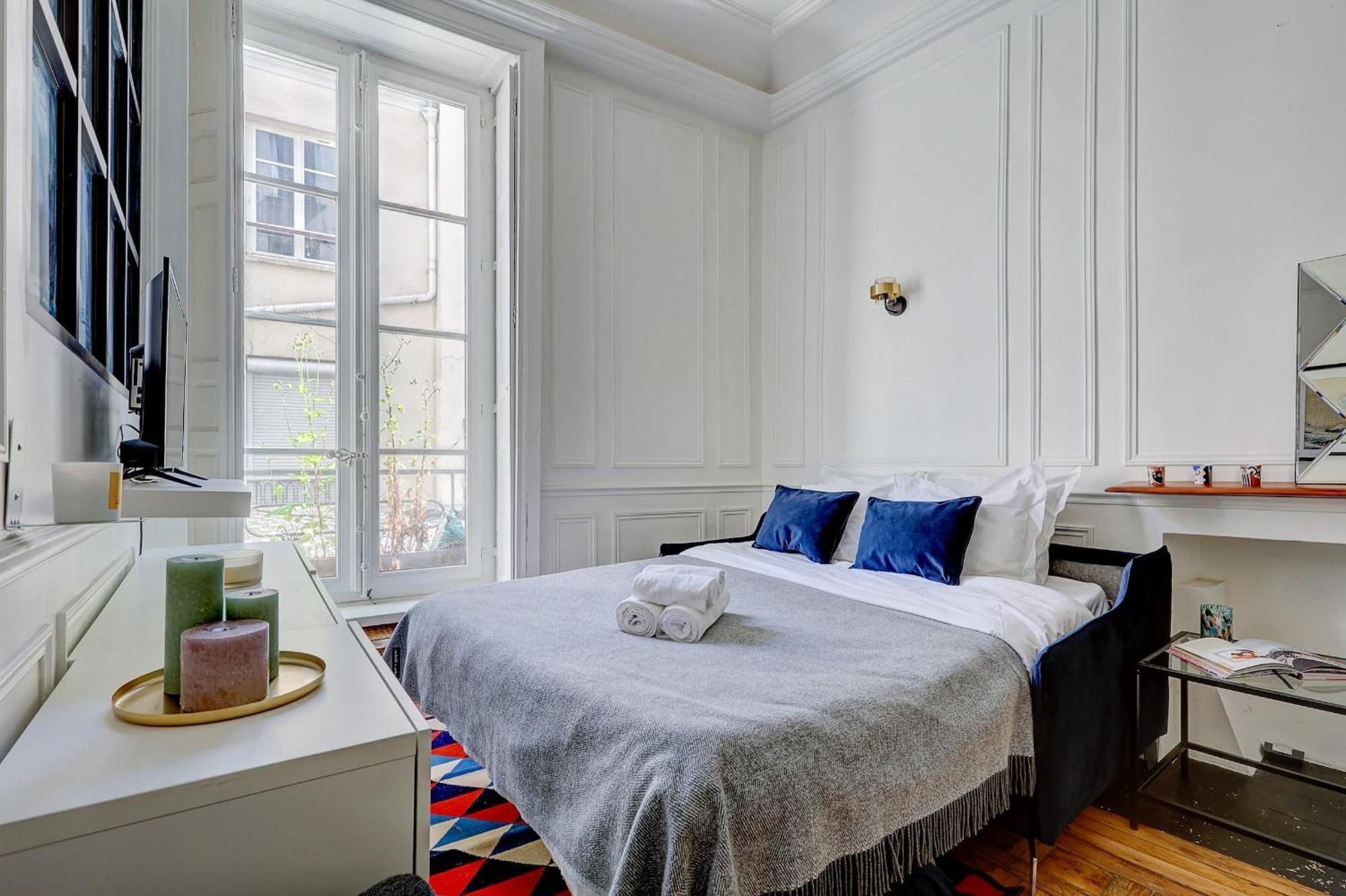 Eiffel Tower & Invalides - 1Br - Cityapartmentstay Paris Extérieur photo